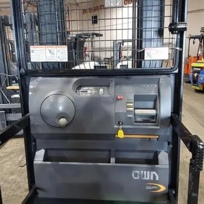 USED 2016 CROWN SP3510-30