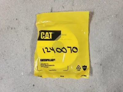 NEW 2014 CATERPILLAR BE1240070