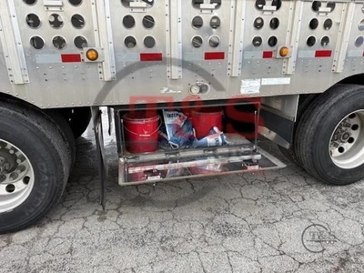 Used 2018 MERRITT _UNKNOWN_ Livestock Trailers Illinois US | T&S Trailer Pool #1509378