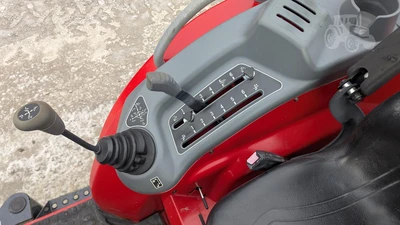 USED 2019 MASSEY FERGUSON 1750M