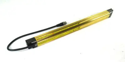 USED OMRON F3SJ-A0395P20-D