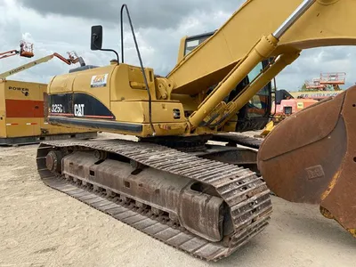 2005 Caterpillar 325CL