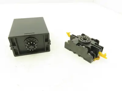 Yaskawa Controls LRX-02/A1 Driver I/O Input Output Control Module RS-422