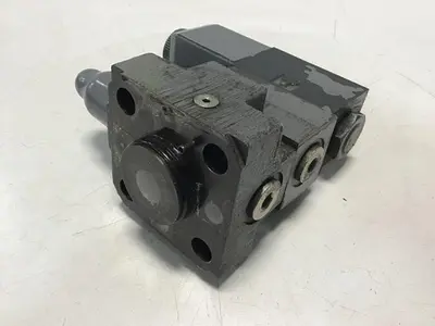 USED VICKERS CVGC-3-W-125-10