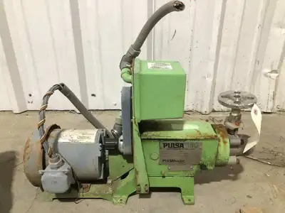 Pulsafeeder 680CSAESS  Metering Pump 1/2″ X 1/2″ 20:1 13.4GPM 90PSI