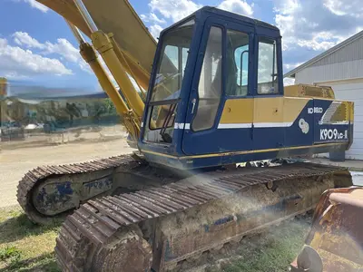 Used 1990 KOBELCO K909 LC-II Excavators Virginia US | Proxy Equipment #1378232