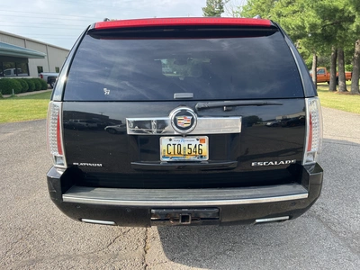 USED 2014 CADILLAC ESCALADE