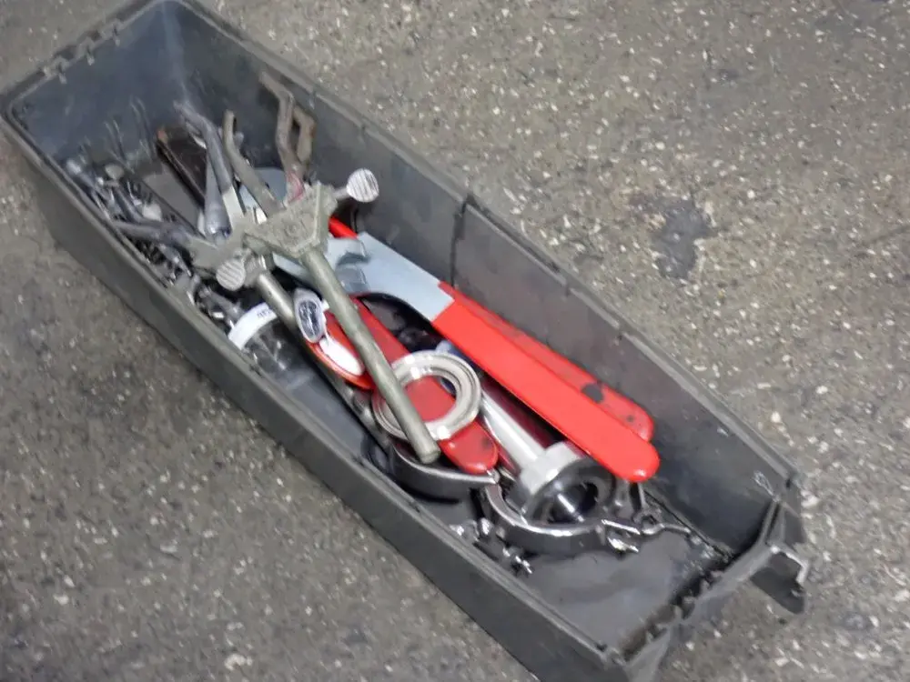 Clamp & Wrench