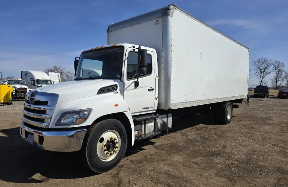 USED 2019 HINO 268A