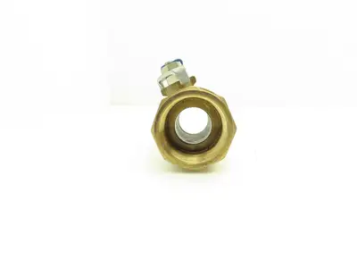 Jamesbury Ser 300 1-1/4" NPT Brass Ball Valve Stainless Steel Ball Lot of 6