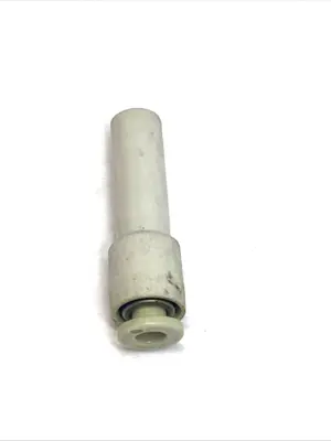 USED SMC PLUG-IN REDUCER 4MM TUBE - 8MM ONE-TOUCH FITTING