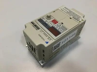 USED YASKAWA CIMR-J7AA20P2