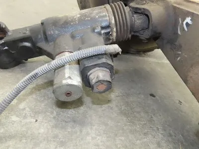 Toyota 7FBH25 Electric Forklift Dual-Wheel Steer Axle Assembly