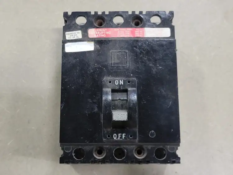 Used SQUARE D FHL36090 Switchgears British Columbia CA | Lenmark #242268