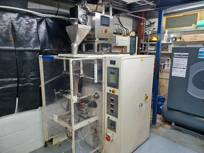 Sandiacre form fill and seal machine type TG3B  up to 1000g