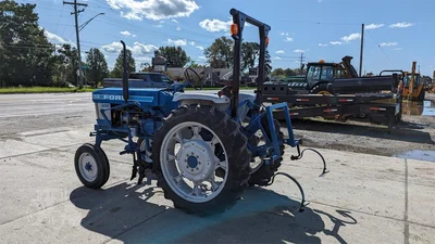 USED 1986 FORD 1710