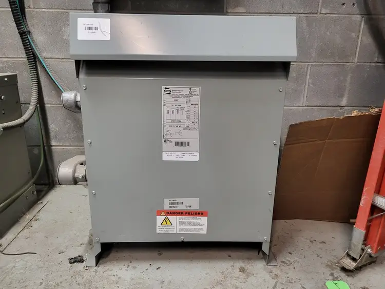 Used HAMMON POWER SOLUTIONS INC. NMK030PBCN Transformers British Columbia CA | Lenmark #266251