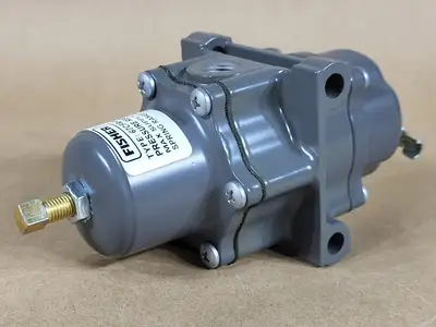 NEW FISHER 67CFR-601TB