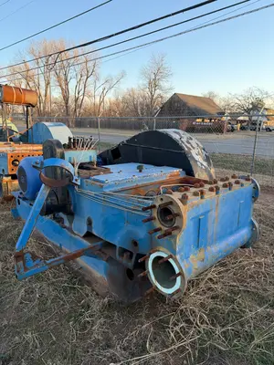 Used WEATHERFORD W300 QUINTUPLEX PUMP Piston Pumps Oklahoma US | Oil The Woodlands Group #1500772