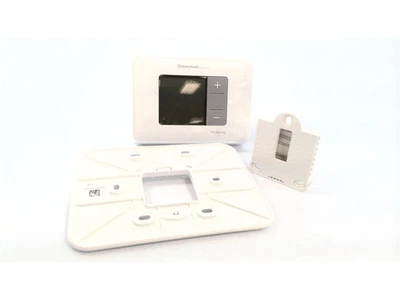 Honeywell TH3210U2004 Thermostat [New]