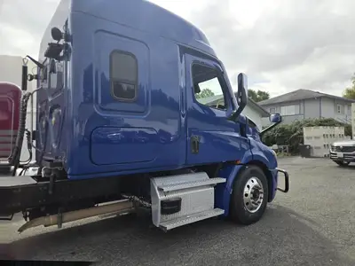 Used 2021 FREIGHTLINER CASCADIA 116 Conventional trucks California US | Ben Kaplan Equipment #1419795