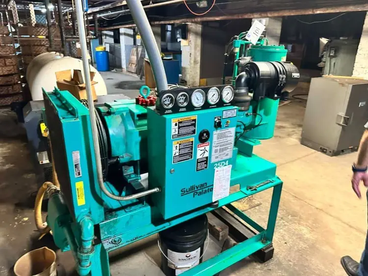 Used SULLIVAN PALATEK _UNKNOWN_ Air Compressors (Misc) Ohio US | Yoder Brothers machinery #204205