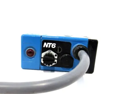 NEW SICK NT6-03212 PHOTOELECTRIC SENSOR NT603212