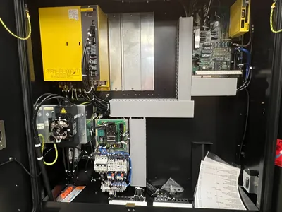 Used 2006 FANUC ROBODRILL MATE A04B-0098-B101 Drilling & Tapping Centers Arizona US | Midstate Machinery #1328004