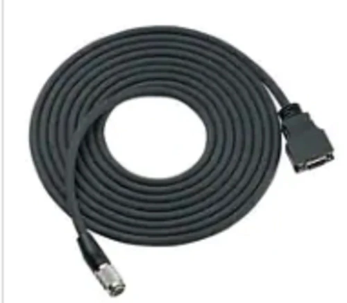 Keyence CA-CH5 Intuitive Vision System, Camera Cable 5-m for High-Speed Camera [Refurbished]