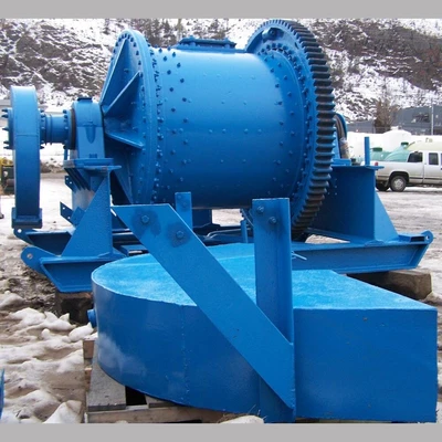 Union Ironworks 4 ft x 4.5ft  Ball Mill