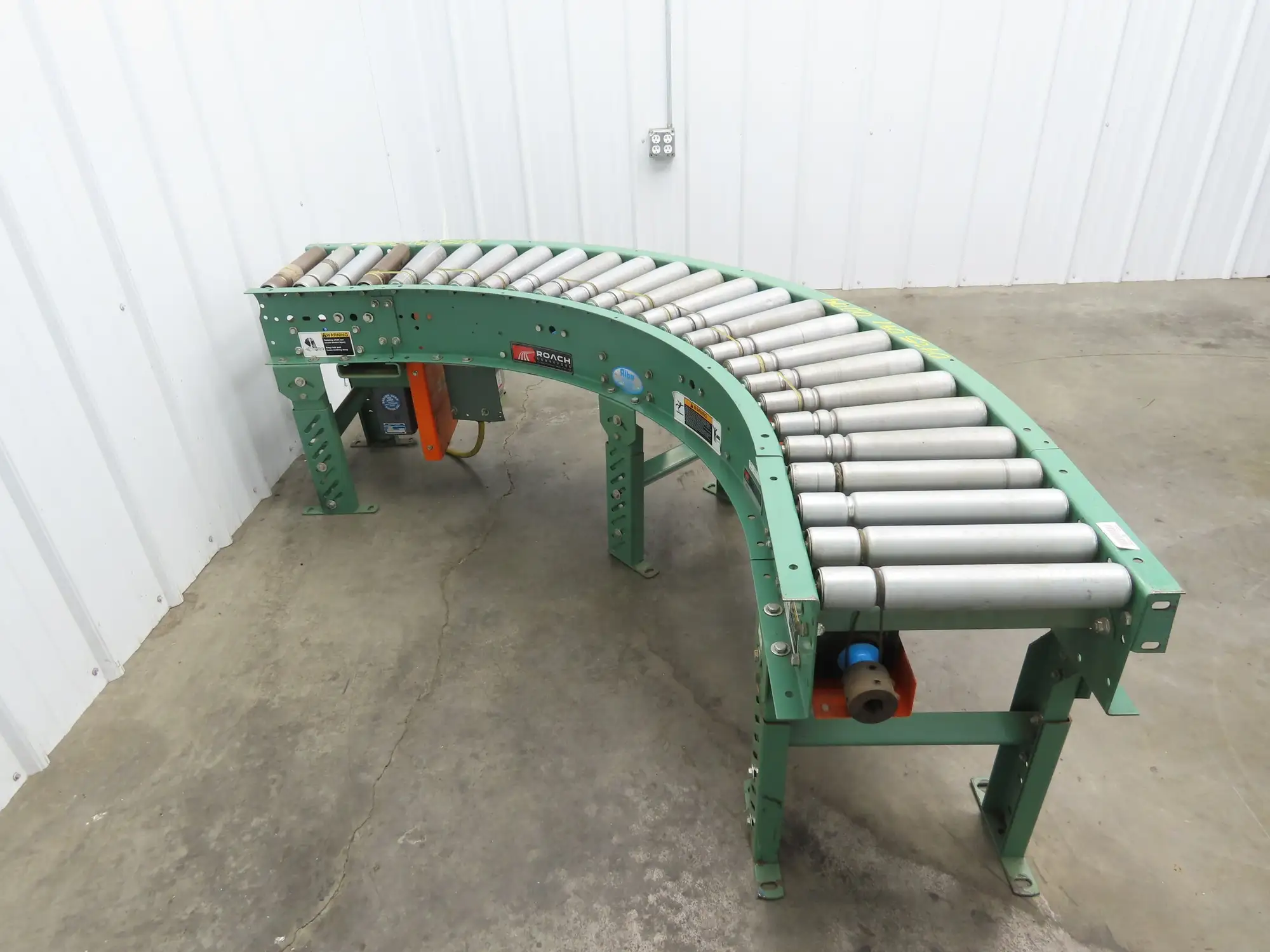 Used ROACH _UNKNOWN_ Roller Conveyors Indiana US | Arrow Industrial #609885