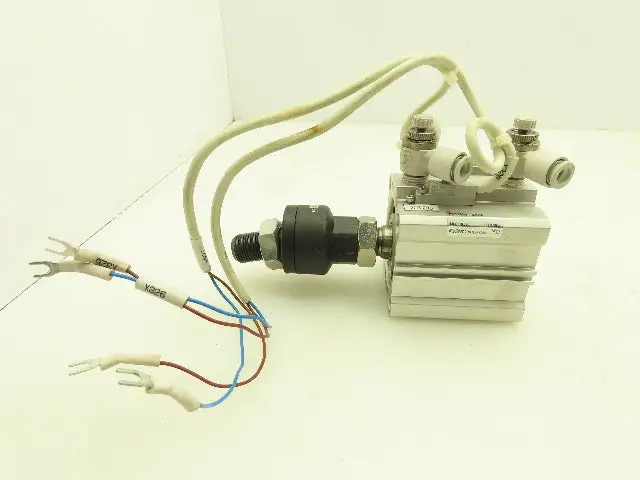 SMC CDQ2B50-30DM Compact Air Cylinder 50mm Bore 30mm Stroke