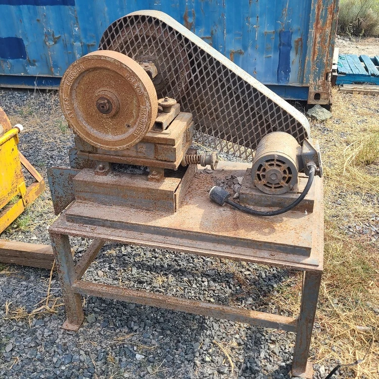 Used ATLAS NELMACO B0024DGF2A4 Jaw Crushers British Columbia CA | Savona Equipment LTD #1462166