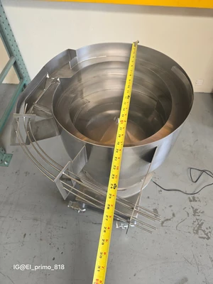 Tube unscrambler + Automatic inserting station Rental
