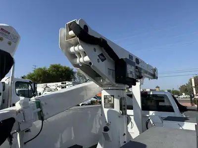 New | in-Stock 2023 CHEVY 5500 Bucket (boom) trucks California US | Commerce Truck Equipment Sales #1548785