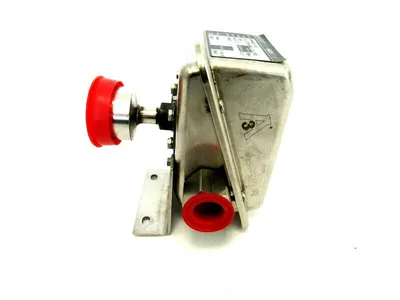 NEW ASHCROFT GPDN4GGB25-X3ACG PRESSURE SWITCH -30"HG GPDN4GGB25X3ACG