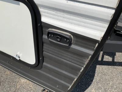 Used 2020 AVENGER FOREST RIVER Campers, Caravans, Motorhomes Michigan US | Miedema Asset Management Group #1337428