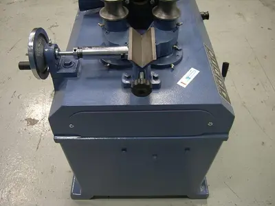 NEW OLIVER 7660