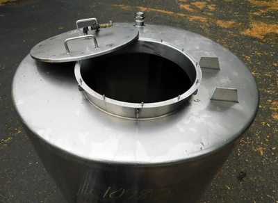 USED PERMA SAN 580 GALLON
