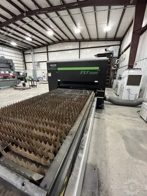 USED BESCUTTER FLY 3015