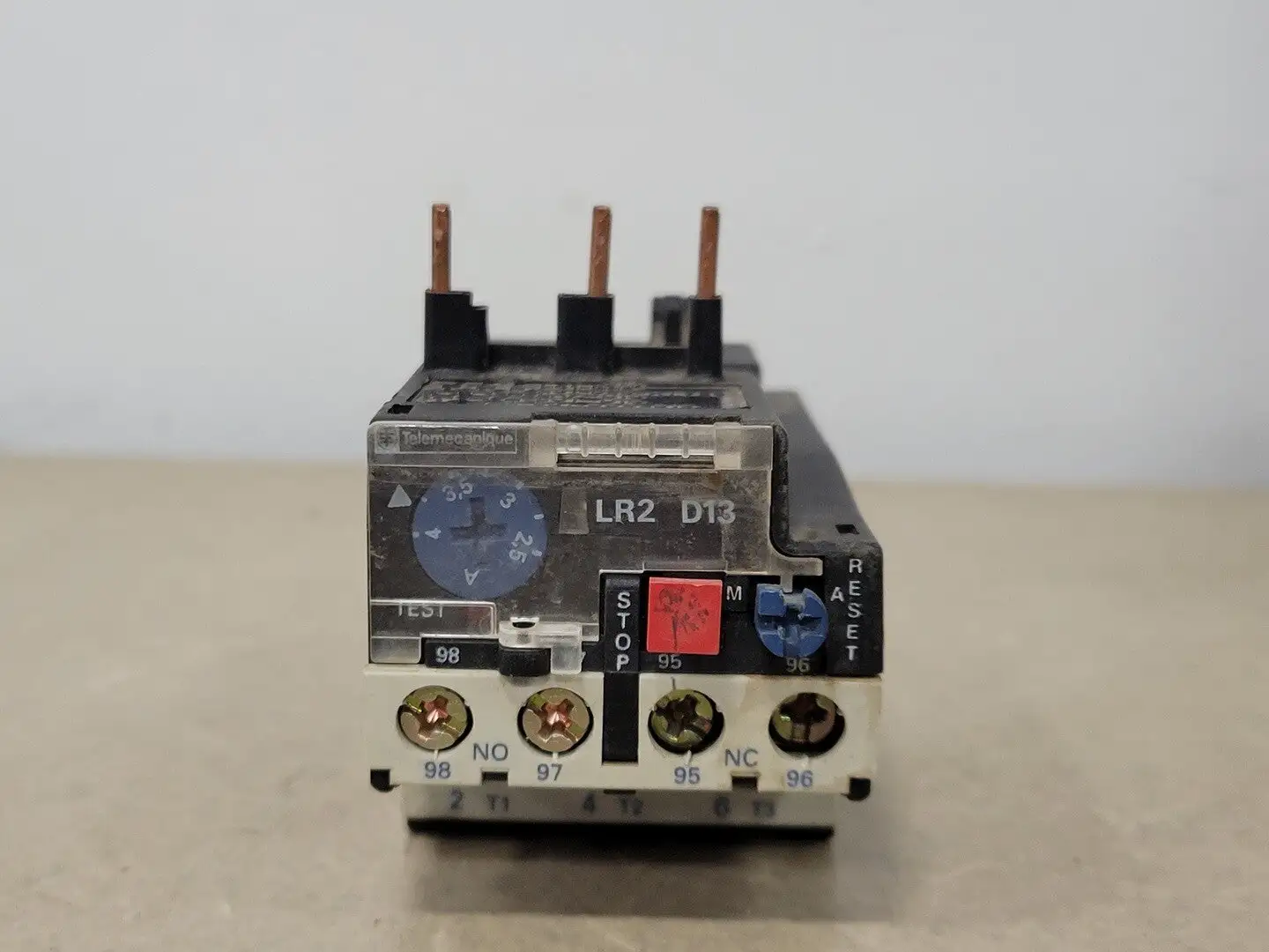 USED TELEMECANIQUE LR2 D1308