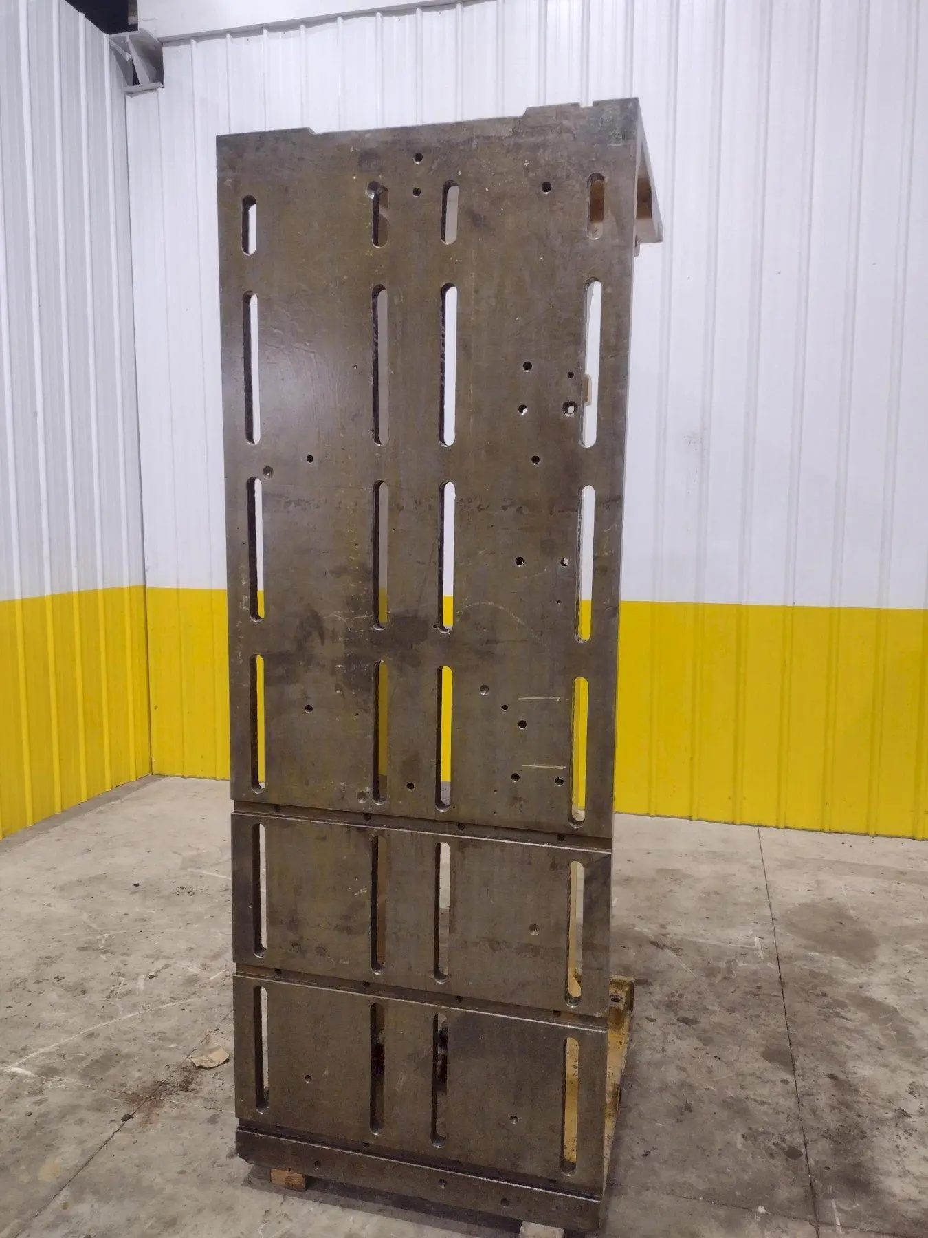 96" H X 36" W X 36" D PRECISION HIGH HEAVY DUTY SLOTTED ANGLE PLATE: STOCK #23016