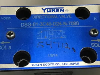 USED YUKEN DSG-01-3C40-D24-N-7090