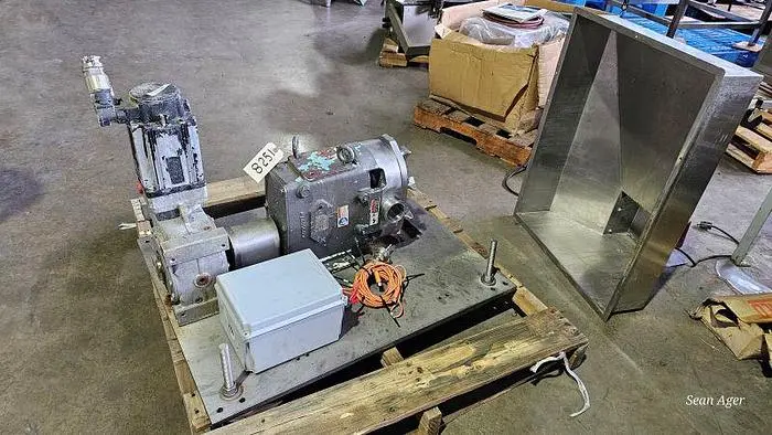 Used SPX/WAUKESHA POSITIVE DISPLACEMENT PUMP 060 Sanitary  Pump Oregon US | Ager Tank & Equipment Co. #1060225