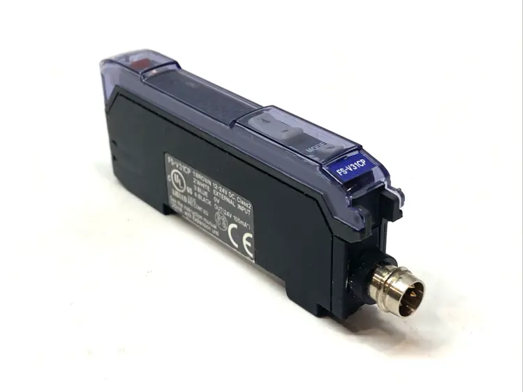 Used KEYENCE Digital Fiber Optic Sensor Amplifier Sensors Michigan US | Maverick Industrial Sales #1419200