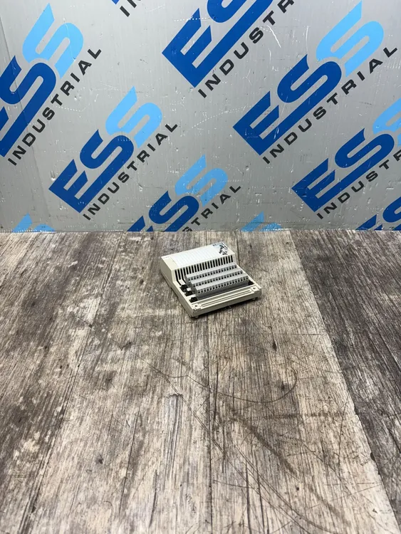 Used NUM 0263900004 08 Misc Electrical & Power Parts South Carolina US | ESS Industrial Equipment Sales #1403317