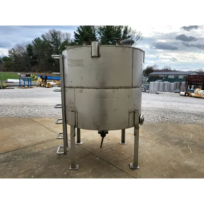Used 600 Gallon Stainless Steel Industrial Tank with ladder