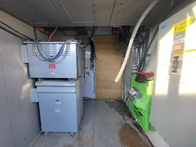 5 kV E-House Genset Control Room PDC w/ 9 x 1200 amp Breaker