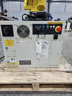 USED FANUC M-710IC/70