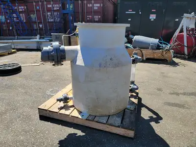 Fiber Glass Tank w/ Fittings